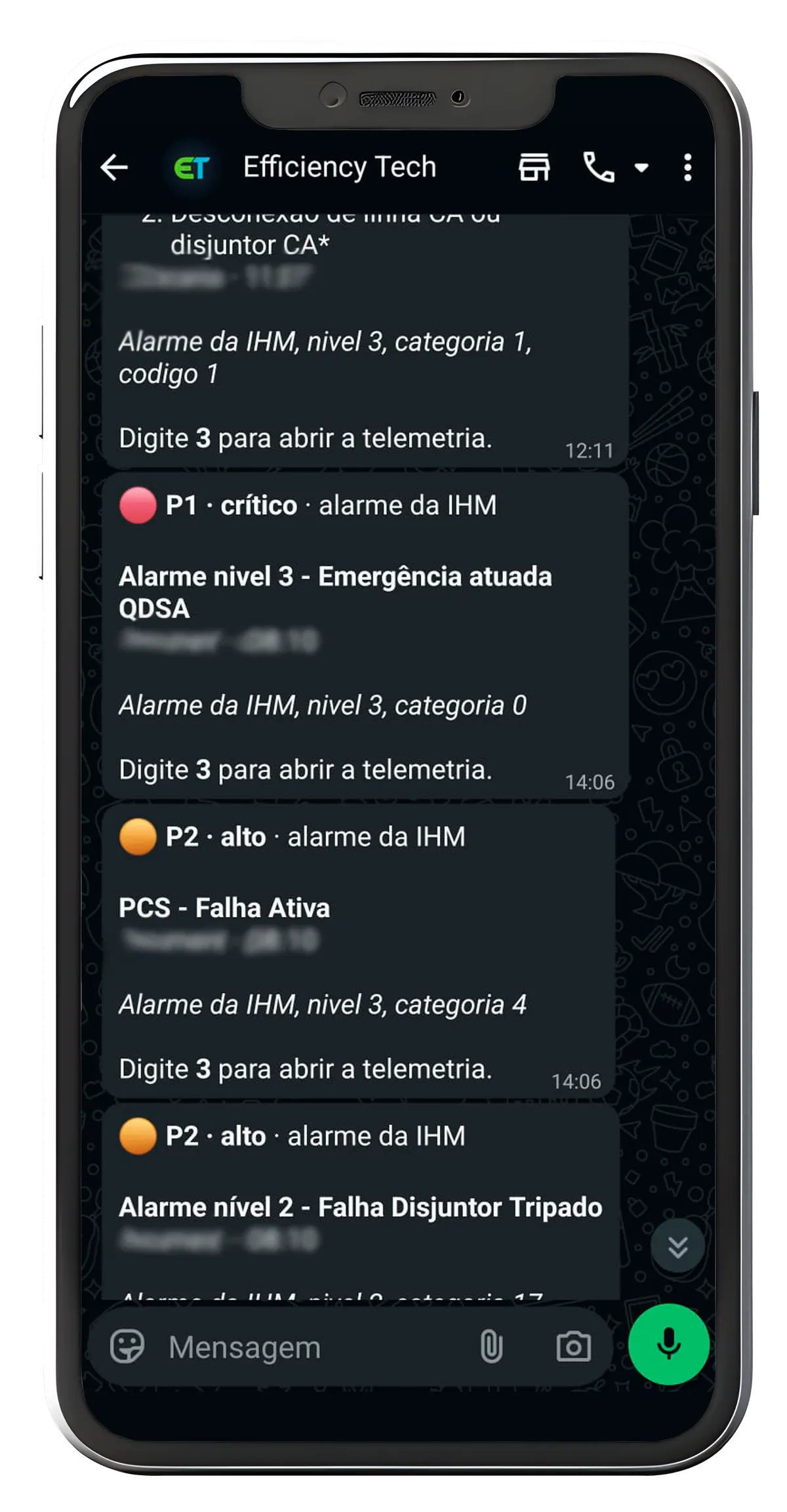 Celular com os alarmes da usina e da bateria chegando pelo WhatsApp, com a prioridade de cada um.